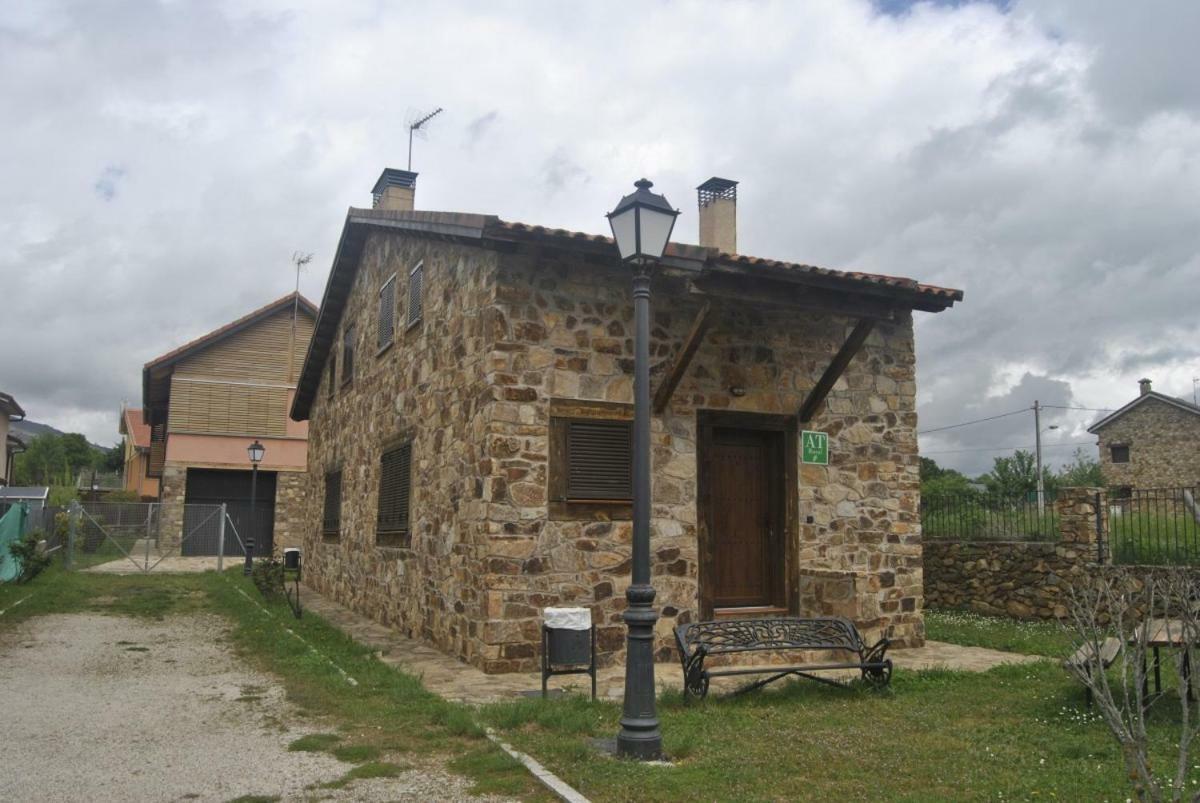Huertas Apartment La Serna del Monte Exterior photo
